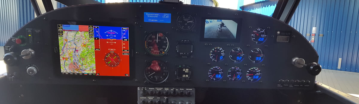 Cockpit 02